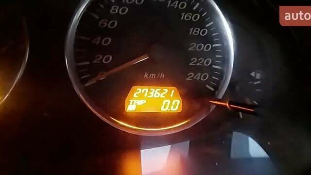 Сірий Мазда 6, об'ємом двигуна 2 л та пробігом 273 тис. км за 3300 $, фото 9 на Automoto.ua