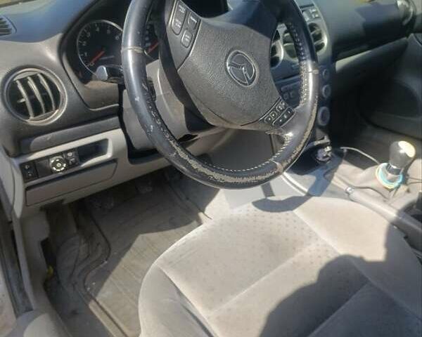 Сірий Мазда 6, об'ємом двигуна 1.8 л та пробігом 330 тис. км за 3600 $, фото 5 на Automoto.ua