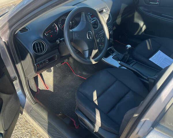 Сірий Мазда 6, об'ємом двигуна 2 л та пробігом 289 тис. км за 3500 $, фото 12 на Automoto.ua