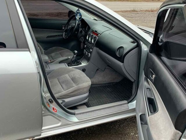 Сірий Мазда 6, об'ємом двигуна 2 л та пробігом 340 тис. км за 4700 $, фото 12 на Automoto.ua