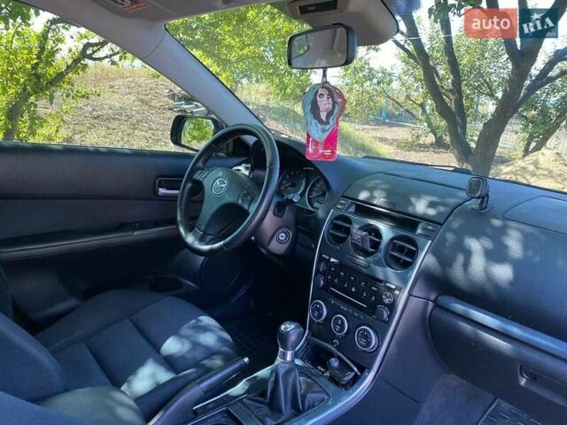 Сірий Мазда 6, об'ємом двигуна 1.8 л та пробігом 216 тис. км за 4050 $, фото 13 на Automoto.ua
