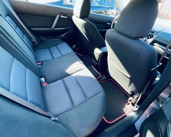 Серый Мазда 6, объемом двигателя 2 л и пробегом 301 тыс. км за 4100 $, фото 10 на Automoto.ua