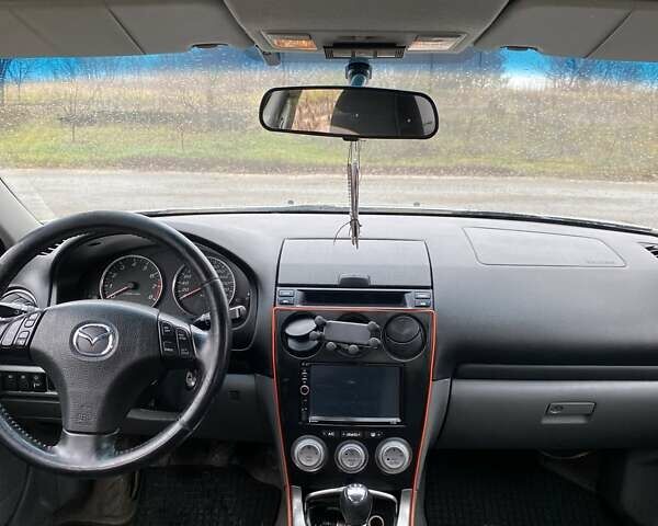 Сірий Мазда 6, об'ємом двигуна 2 л та пробігом 285 тис. км за 4300 $, фото 9 на Automoto.ua