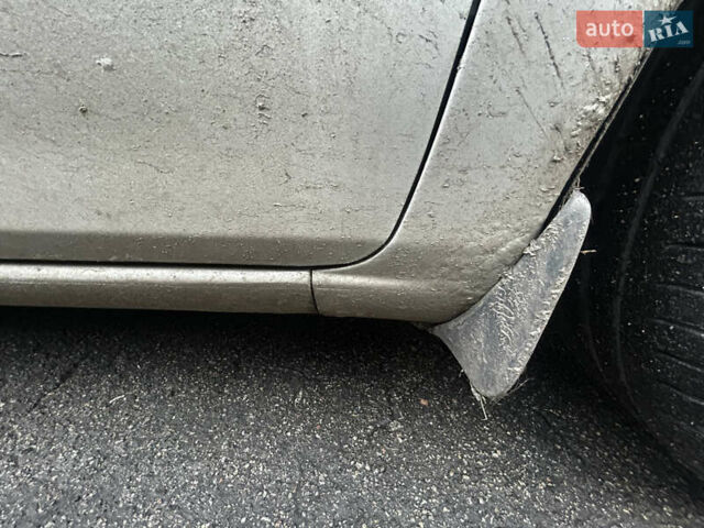 Серый Мазда 6, объемом двигателя 1.99 л и пробегом 335 тыс. км за 5100 $, фото 4 на Automoto.ua