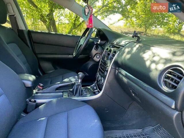 Сірий Мазда 6, об'ємом двигуна 1.8 л та пробігом 216 тис. км за 4050 $, фото 12 на Automoto.ua