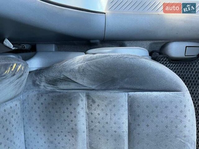 Мазда 6 2005 в Житомире на Automoto.ua Серый Мазда 6, объемом двигателя 2 л и пробегом 154 тыс. км за 5300 $, фото 17 на Automoto.ua
