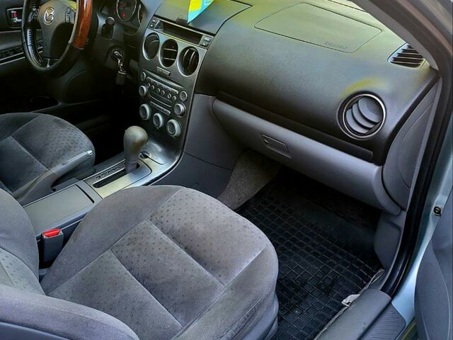 Серый Мазда 6, объемом двигателя 2 л и пробегом 185 тыс. км за 5000 $, фото 6 на Automoto.ua