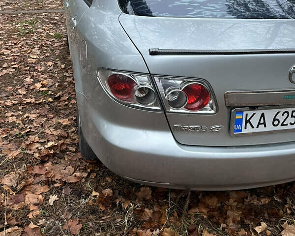 Серый Мазда 6, объемом двигателя 2 л и пробегом 284 тыс. км за 3100 $, фото 3 на Automoto.ua