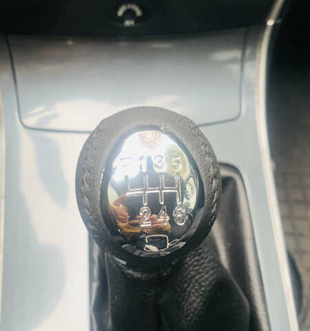 Серый Мазда 6, объемом двигателя 2 л и пробегом 307 тыс. км за 4450 $, фото 7 на Automoto.ua