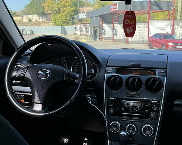 Сірий Мазда 6, об'ємом двигуна 2 л та пробігом 240 тис. км за 4999 $, фото 20 на Automoto.ua