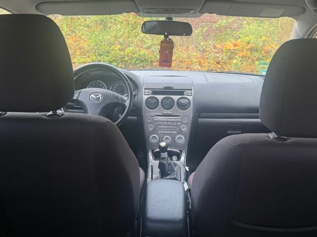 Серый Мазда 6, объемом двигателя 1.8 л и пробегом 220 тыс. км за 1200 $, фото 4 на Automoto.ua