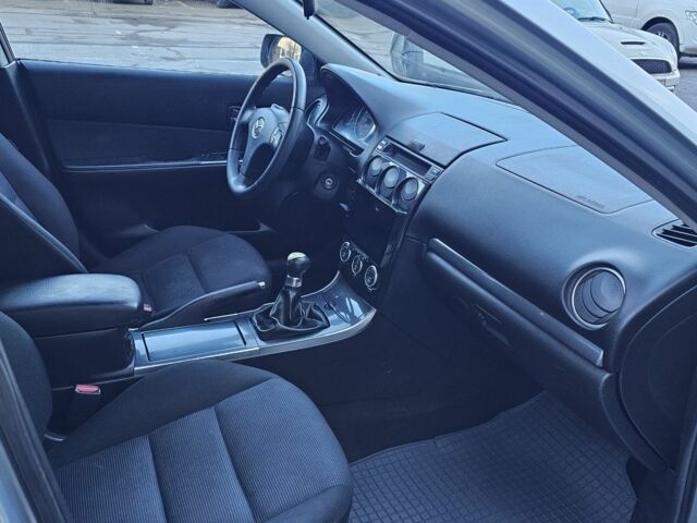 Серый Мазда 6, объемом двигателя 1.8 л и пробегом 200 тыс. км за 2750 $, фото 10 на Automoto.ua