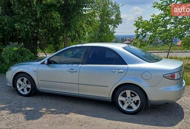 Серый Мазда 6, объемом двигателя 1.8 л и пробегом 250 тыс. км за 3400 $, фото 3 на Automoto.ua