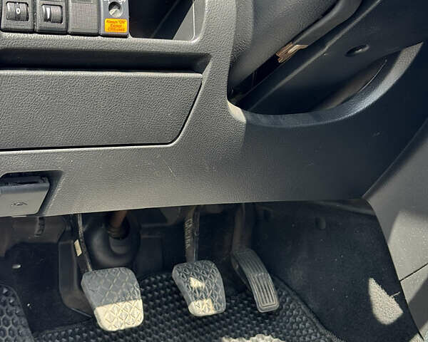 Сірий Мазда 6, об'ємом двигуна 2 л та пробігом 240 тис. км за 4999 $, фото 14 на Automoto.ua