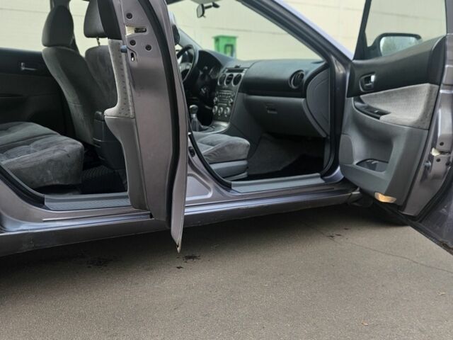 Серый Мазда 6, объемом двигателя 2 л и пробегом 140 тыс. км за 1757 $, фото 18 на Automoto.ua