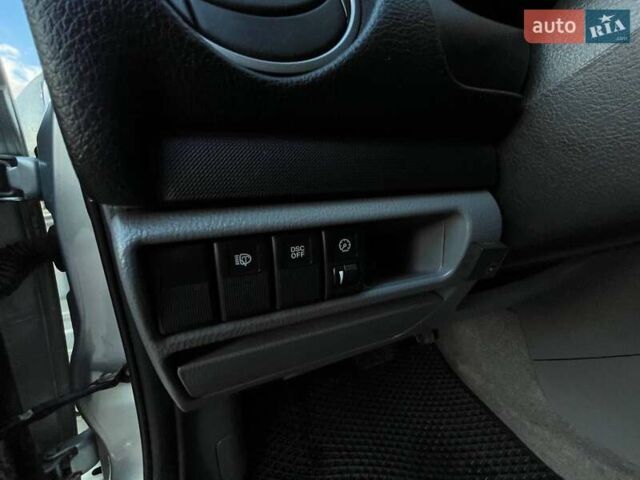 Мазда 6 2005 в Житомире на Automoto.ua Серый Мазда 6, объемом двигателя 2 л и пробегом 154 тыс. км за 5300 $, фото 14 на Automoto.ua