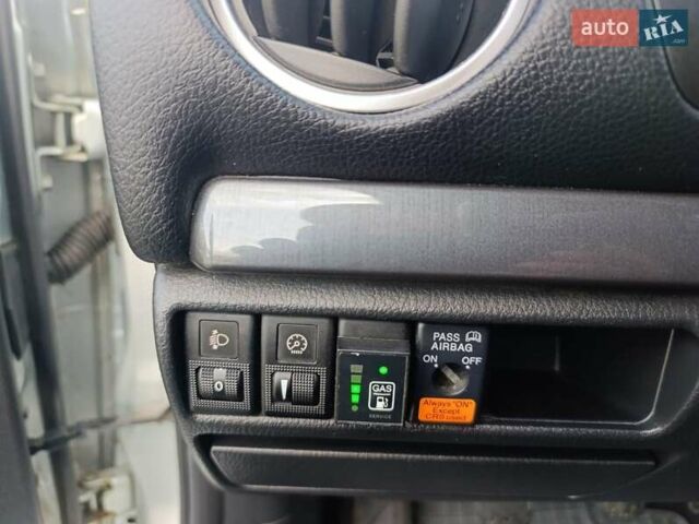 Сірий Мазда 6, об'ємом двигуна 1.8 л та пробігом 256 тис. км за 4500 $, фото 23 на Automoto.ua