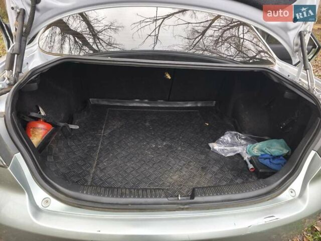 Сірий Мазда 6, об'ємом двигуна 1.8 л та пробігом 278 тис. км за 3999 $, фото 17 на Automoto.ua