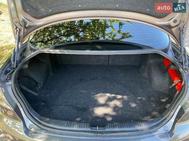 Сірий Мазда 6, об'ємом двигуна 1.8 л та пробігом 216 тис. км за 4050 $, фото 14 на Automoto.ua