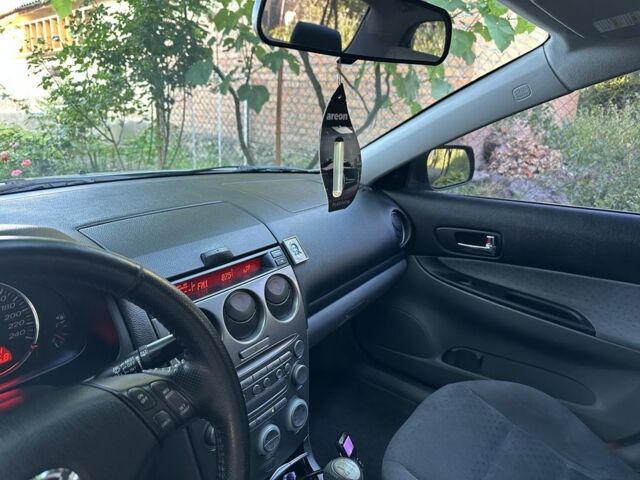 Сірий Мазда 6, об'ємом двигуна 2 л та пробігом 192 тис. км за 4600 $, фото 6 на Automoto.ua