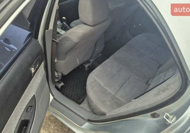 Серый Мазда 6, объемом двигателя 1.8 л и пробегом 175 тыс. км за 4700 $, фото 8 на Automoto.ua