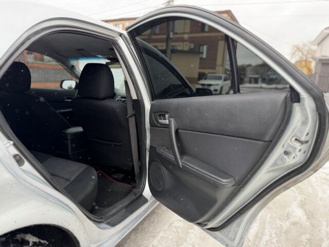 Сірий Мазда 6, об'ємом двигуна 2 л та пробігом 318 тис. км за 3999 $, фото 21 на Automoto.ua