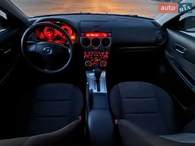 Сірий Мазда 6, об'ємом двигуна 2 л та пробігом 217 тис. км за 3999 $, фото 18 на Automoto.ua