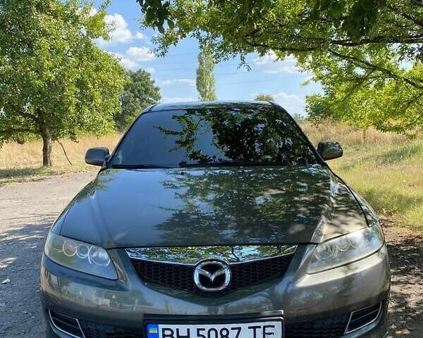 Сірий Мазда 6, об'ємом двигуна 1.8 л та пробігом 216 тис. км за 4050 $, фото 5 на Automoto.ua