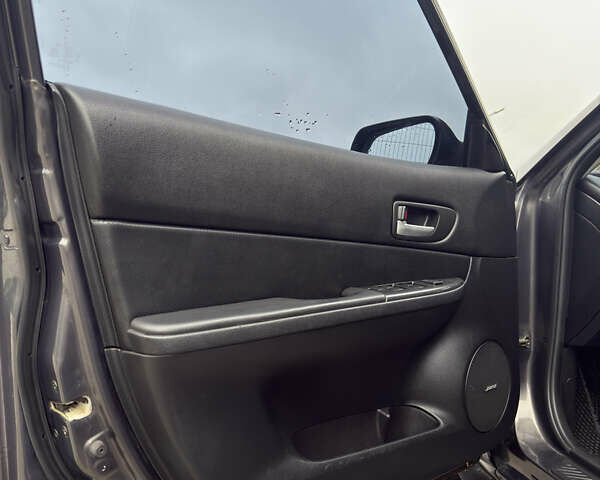Серый Мазда 6, объемом двигателя 2 л и пробегом 160 тыс. км за 5200 $, фото 5 на Automoto.ua
