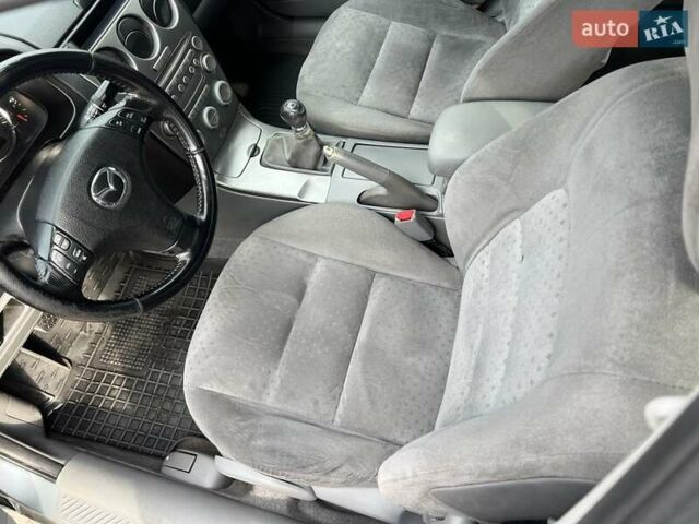 Серый Мазда 6, объемом двигателя 1.8 л и пробегом 300 тыс. км за 4300 $, фото 49 на Automoto.ua