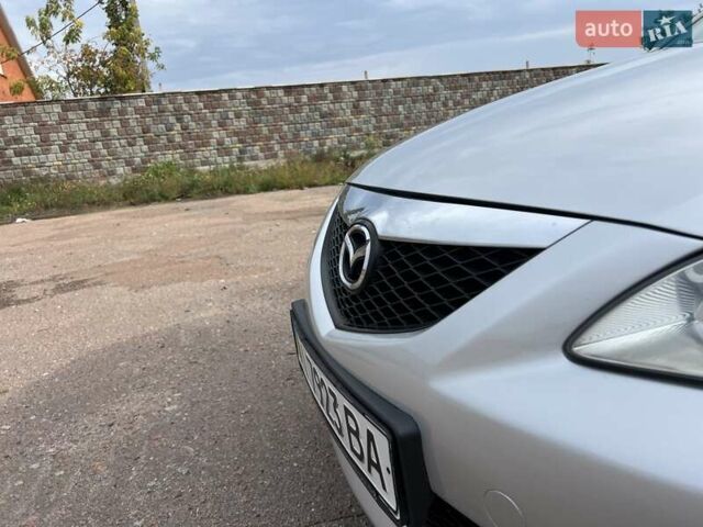 Серый Мазда 6, объемом двигателя 1.8 л и пробегом 300 тыс. км за 4300 $, фото 7 на Automoto.ua