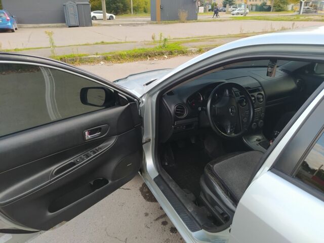 Серый Мазда 6, объемом двигателя 2 л и пробегом 400 тыс. км за 3300 $, фото 6 на Automoto.ua