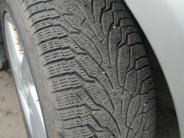 Серый Мазда 6, объемом двигателя 2 л и пробегом 400 тыс. км за 3300 $, фото 9 на Automoto.ua