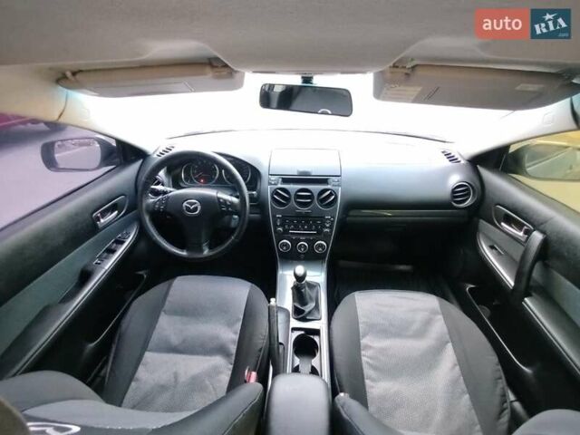 Сірий Мазда 6, об'ємом двигуна 2 л та пробігом 202 тис. км за 4000 $, фото 35 на Automoto.ua