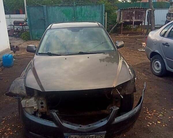 Серый Мазда 6, объемом двигателя 2 л и пробегом 189 тыс. км за 2000 $, фото 2 на Automoto.ua