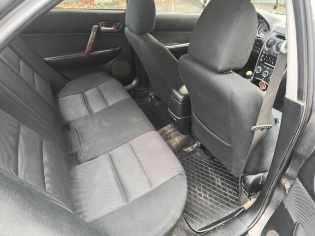 Сірий Мазда 6, об'ємом двигуна 2 л та пробігом 270 тис. км за 2550 $, фото 9 на Automoto.ua