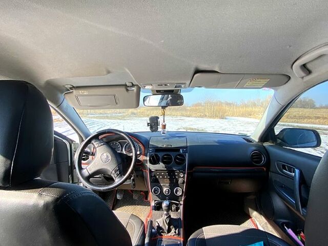 Серый Мазда 6, объемом двигателя 1.8 л и пробегом 280 тыс. км за 3200 $, фото 4 на Automoto.ua