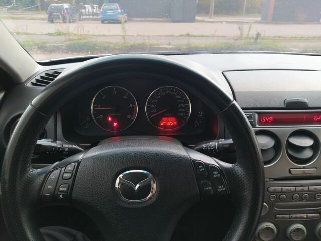 Серый Мазда 6, объемом двигателя 2 л и пробегом 400 тыс. км за 3300 $, фото 7 на Automoto.ua