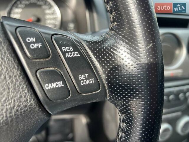 Серый Мазда 6, объемом двигателя 1.8 л и пробегом 300 тыс. км за 4300 $, фото 51 на Automoto.ua