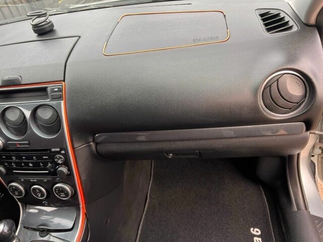 Серый Мазда 6, объемом двигателя 2 л и пробегом 260 тыс. км за 4900 $, фото 12 на Automoto.ua