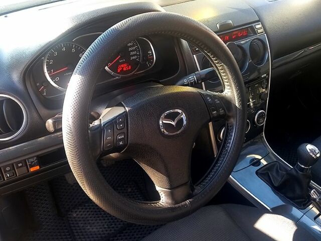 Сірий Мазда 6, об'ємом двигуна 1.8 л та пробігом 232 тис. км за 4000 $, фото 1 на Automoto.ua