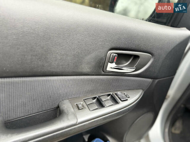 Серый Мазда 6, объемом двигателя 1.8 л и пробегом 256 тыс. км за 3999 $, фото 17 на Automoto.ua