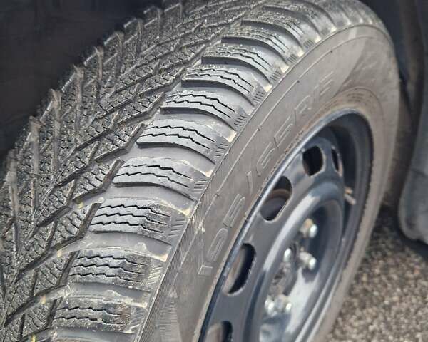 Серый Мазда 6, объемом двигателя 2 л и пробегом 201 тыс. км за 6300 $, фото 15 на Automoto.ua