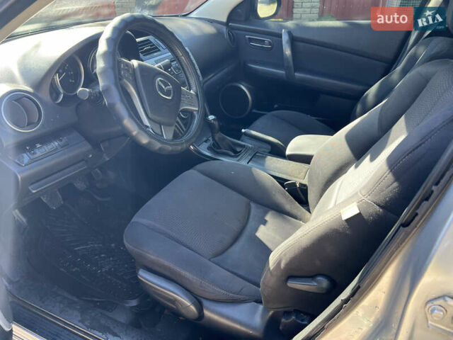 Сірий Мазда 6, об'ємом двигуна 2 л та пробігом 275 тис. км за 4100 $, фото 12 на Automoto.ua