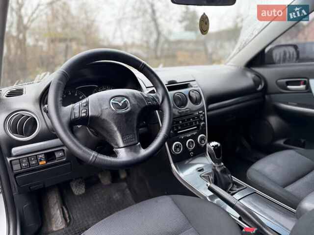 Серый Мазда 6, объемом двигателя 1.8 л и пробегом 256 тыс. км за 3999 $, фото 20 на Automoto.ua