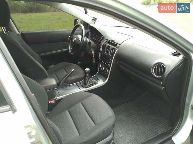 Сірий Мазда 6, об'ємом двигуна 2 л та пробігом 275 тис. км за 4700 $, фото 11 на Automoto.ua