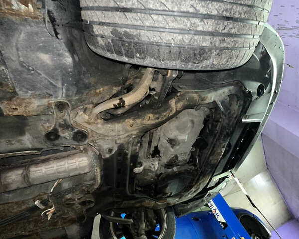 Серый Мазда 6, объемом двигателя 2 л и пробегом 244 тыс. км за 4600 $, фото 25 на Automoto.ua