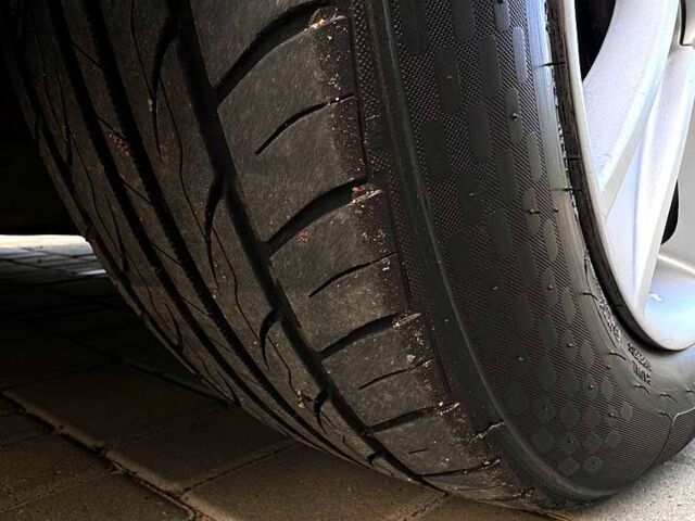 Сірий Мазда 6, об'ємом двигуна 2 л та пробігом 171 тис. км за 5700 $, фото 8 на Automoto.ua