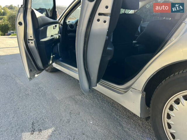 Серый Мазда 6, объемом двигателя 2 л и пробегом 275 тыс. км за 3950 $, фото 9 на Automoto.ua