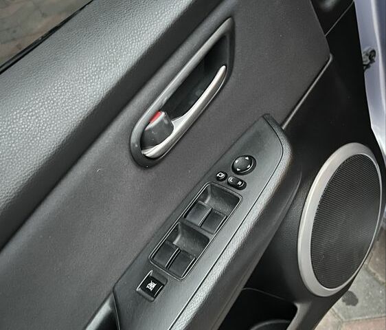 Серый Мазда 6, объемом двигателя 1.8 л и пробегом 213 тыс. км за 5999 $, фото 21 на Automoto.ua